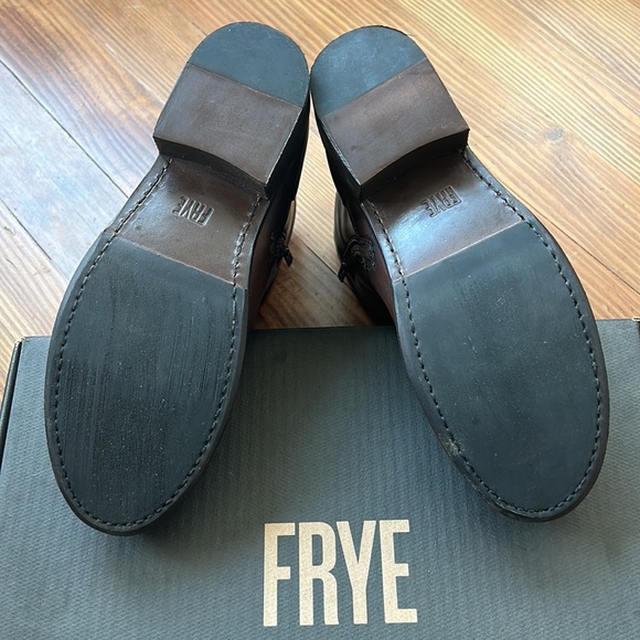 FRYE chocolate Vicky Engineer Women's size 8.5 - Picture 4 of 5
